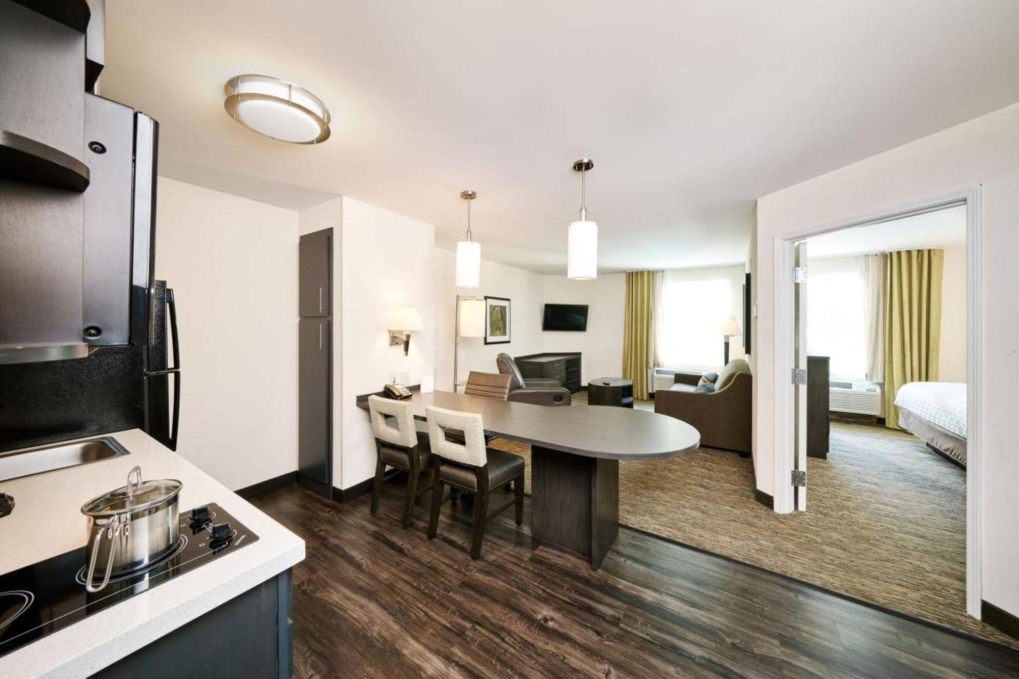 Candlewood Suites Cheyenne By Ihg Exterior photo