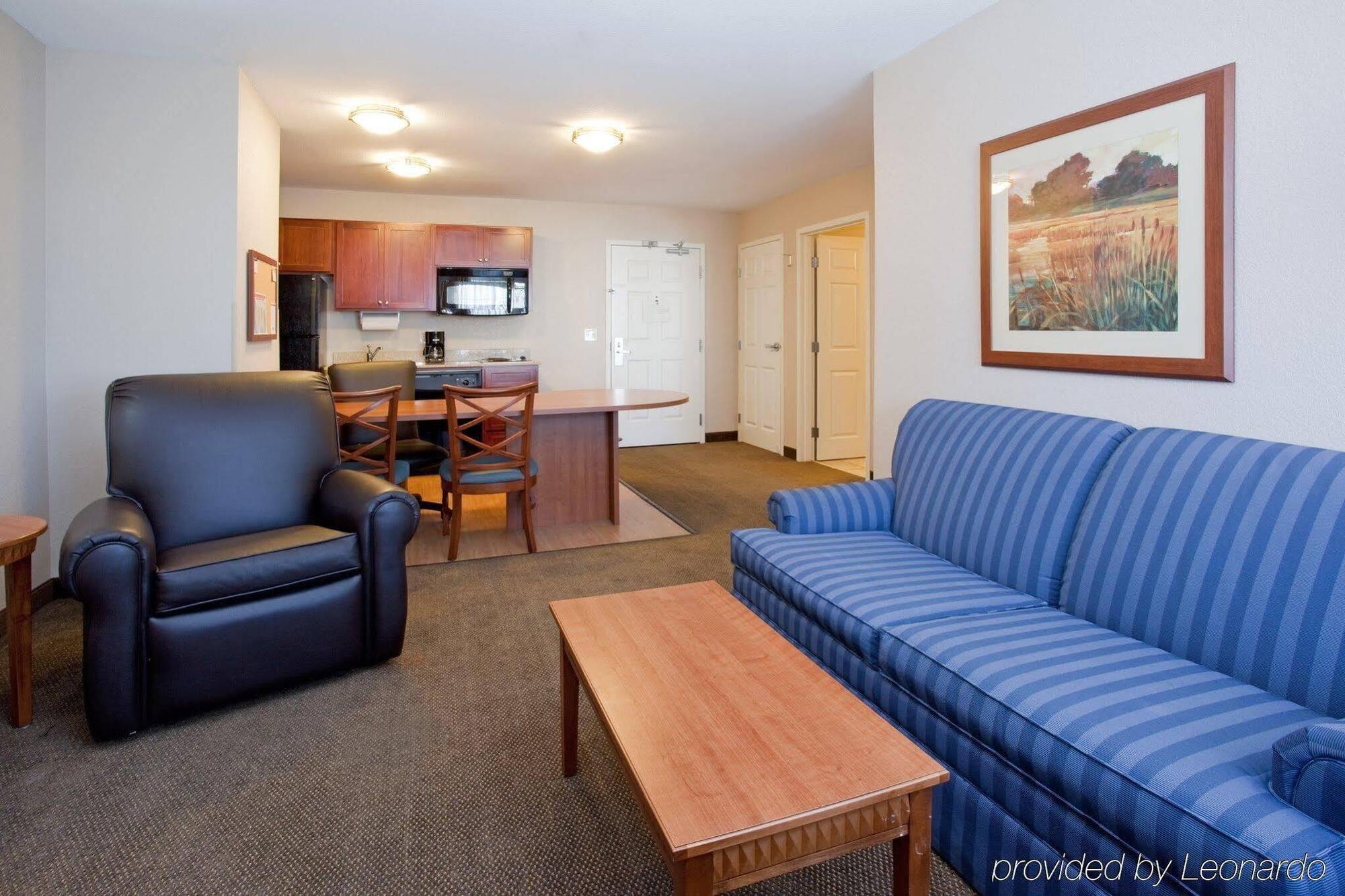 Candlewood Suites Cheyenne By Ihg Exterior photo